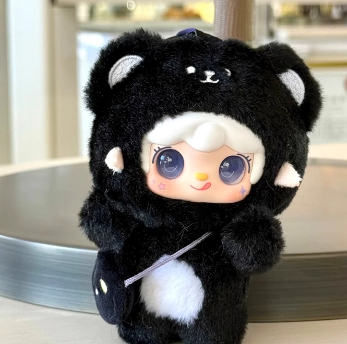 #65 yooki take a bite of bear